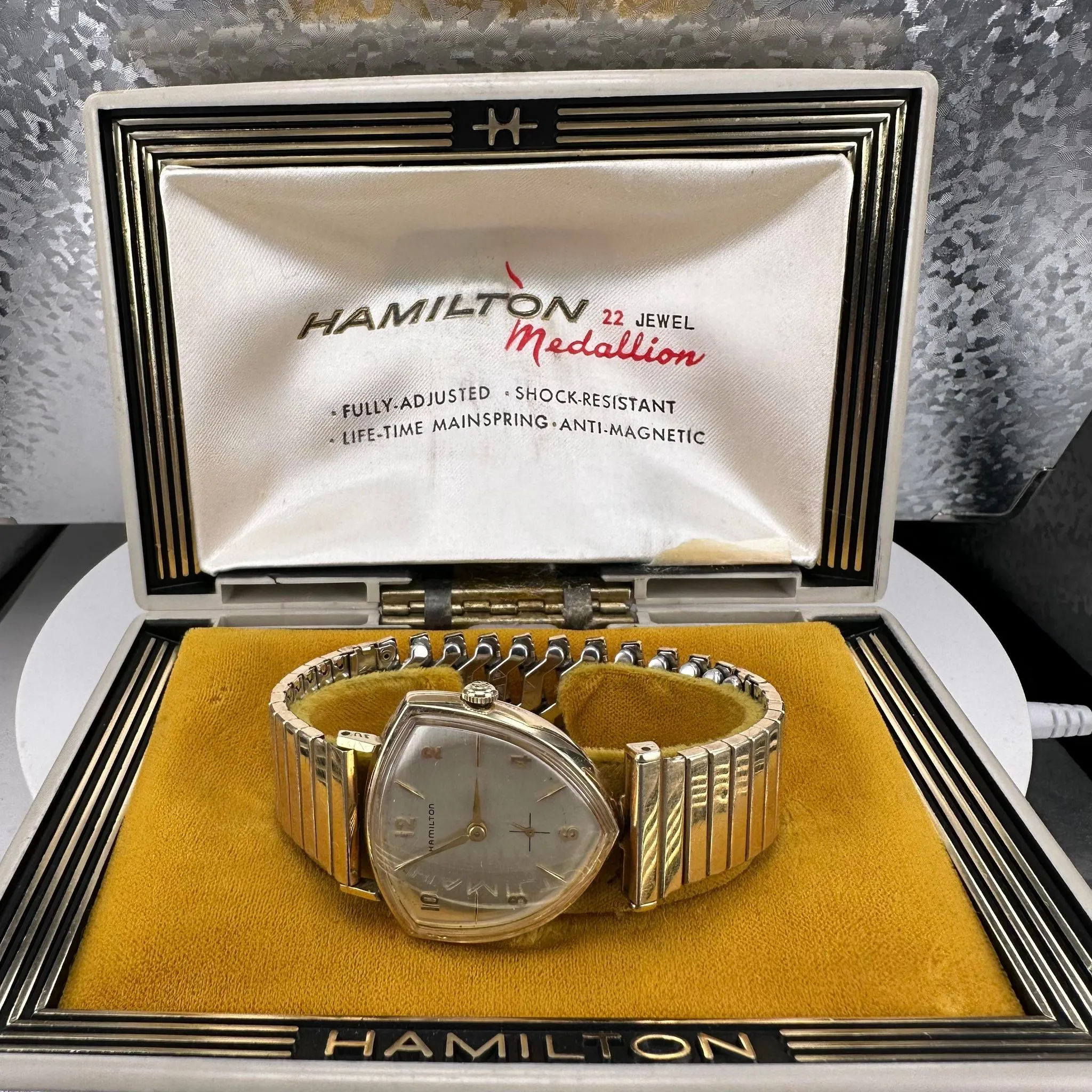 Hamilton 22 Jewel Medallion Watch