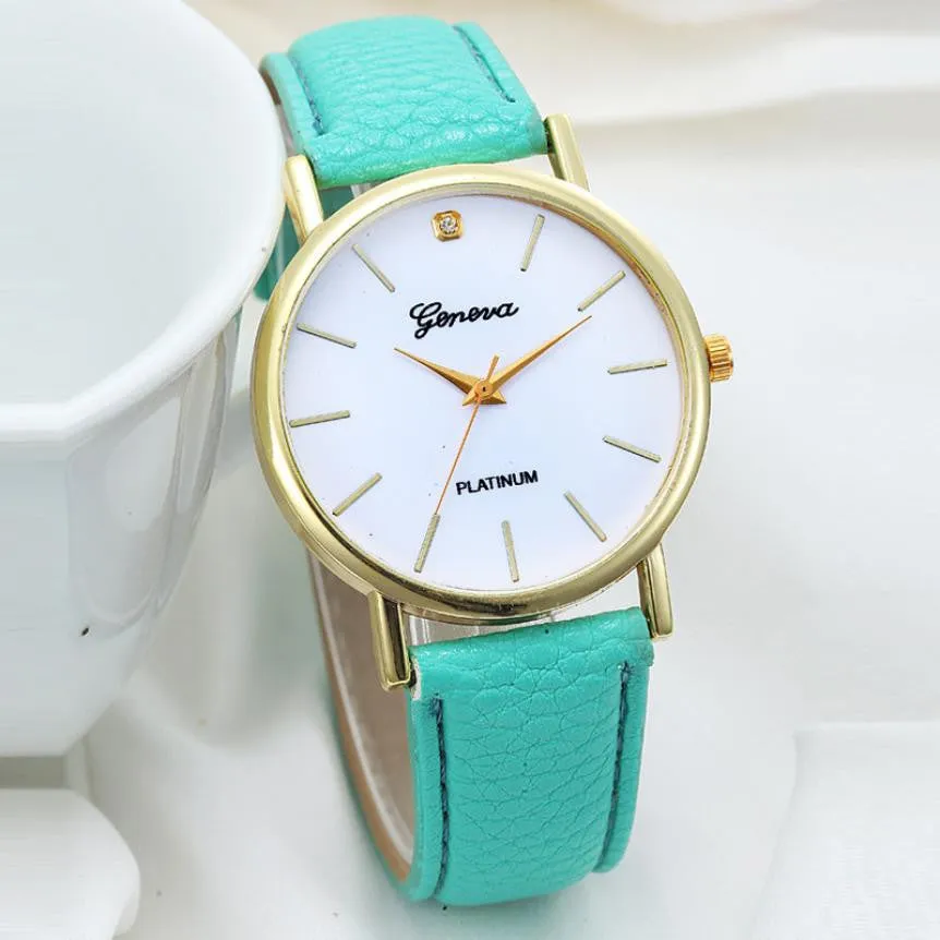 Kimisohand New Women Fashion Retro Dial Leather Analog Quartz Wrist Watches