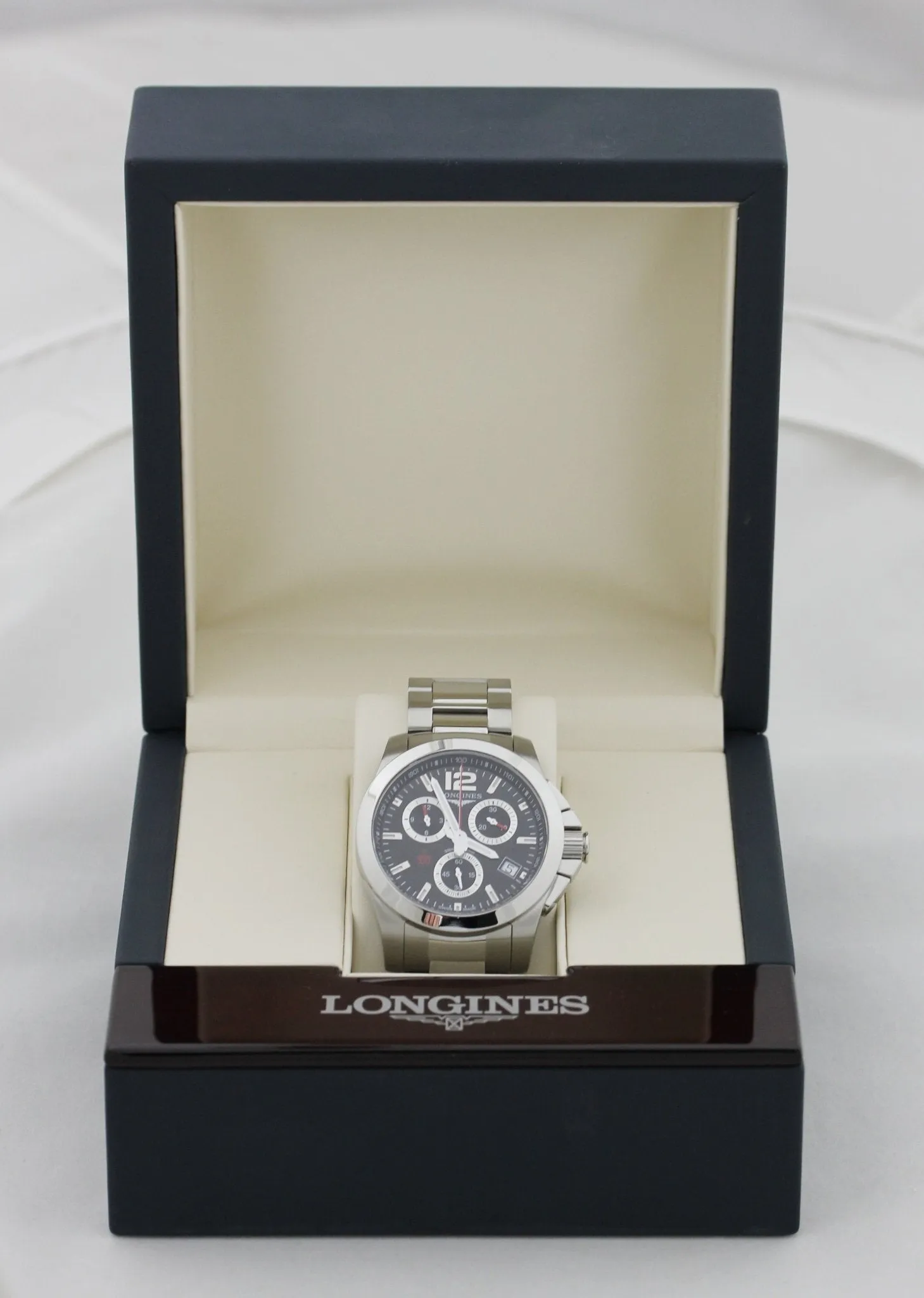 Longines Conquest Chronograph Stainless Steel Black Dial Date Divers Quartz Mens Watch L3.700.4.56.6