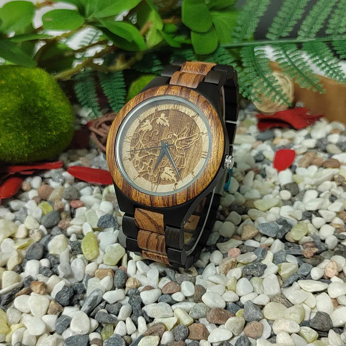 Lucky Tree Of Life Chronograph Fashion Hummingbird Dial Wood Quartz Wrist Viking Watch